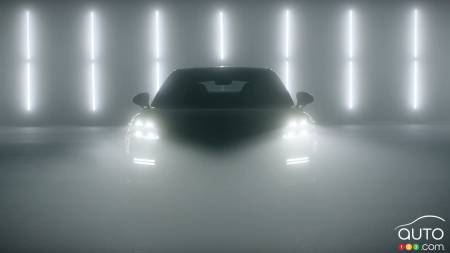 2 new Porsche cars, 2 videos that’ll excite your soul